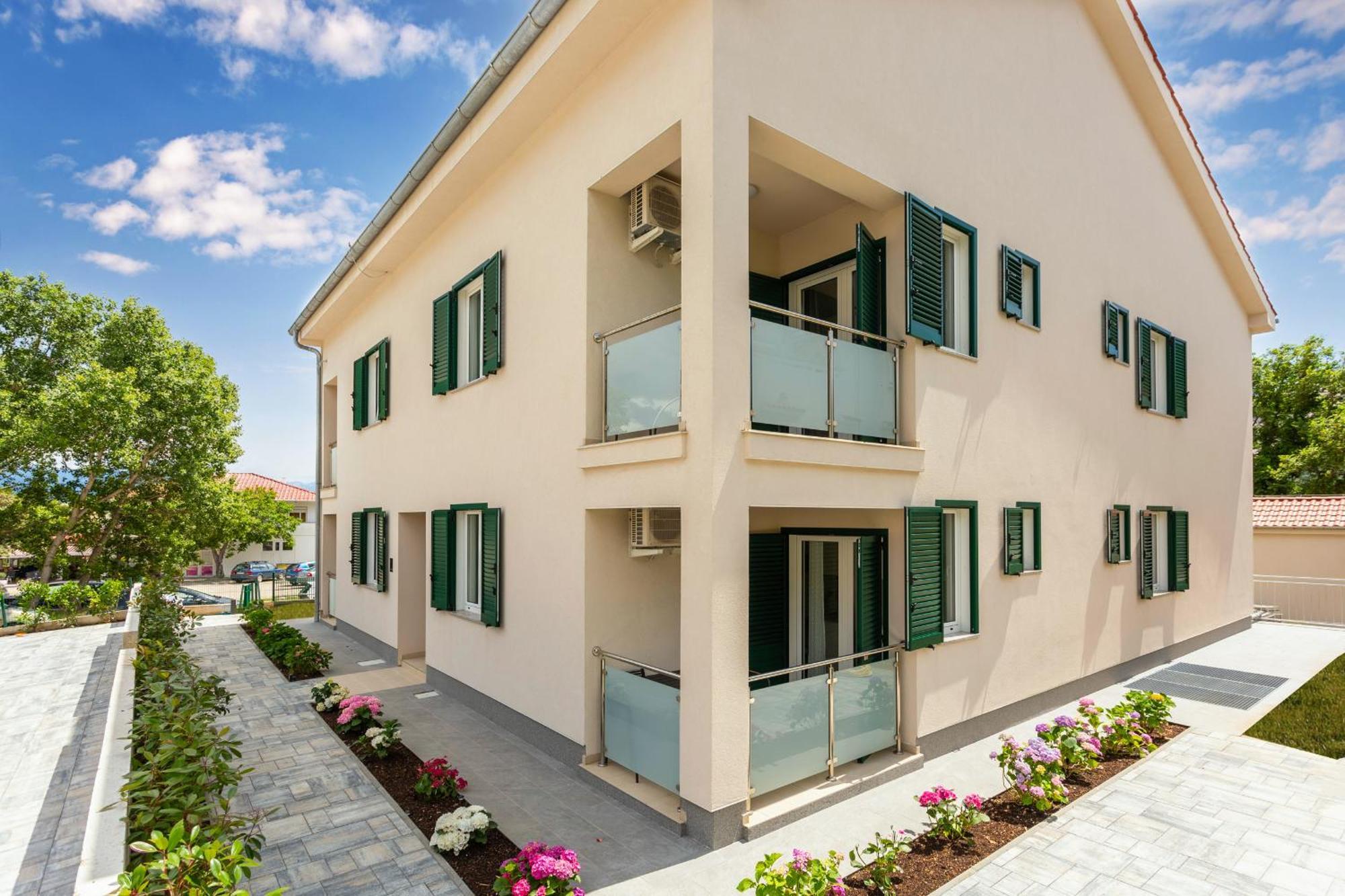 Divine Apartments Башка Экстерьер фото